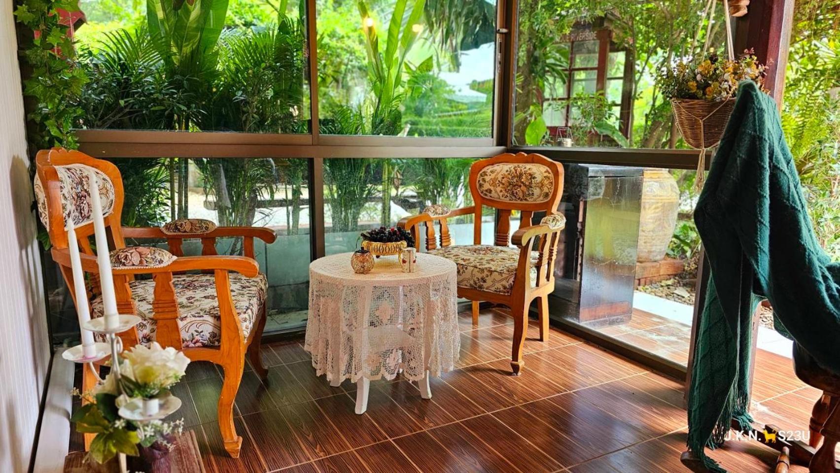 The Antique Riverside Resort Ban Pong  Dış mekan fotoğraf